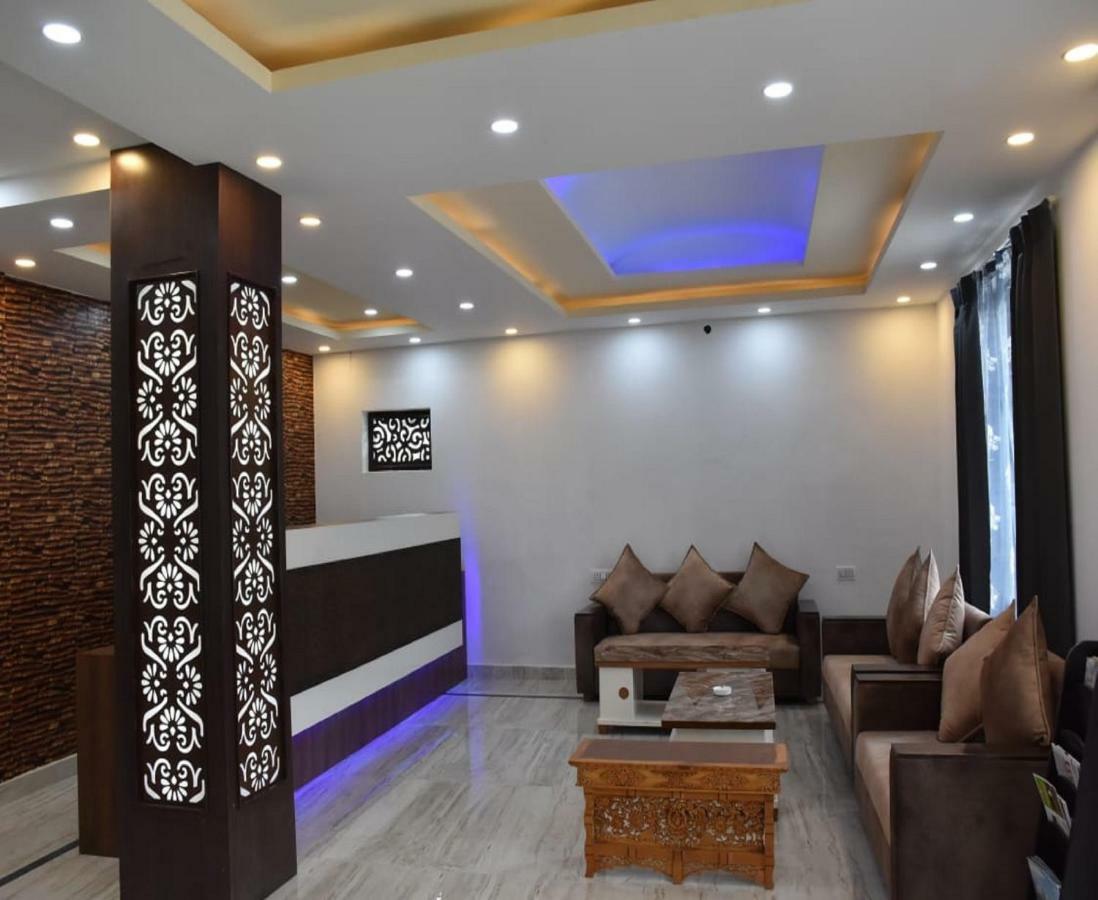 Hotel Kargil Heights מראה חיצוני תמונה